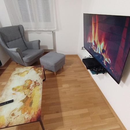 Dolce Vita Casa Pápa Esterno foto